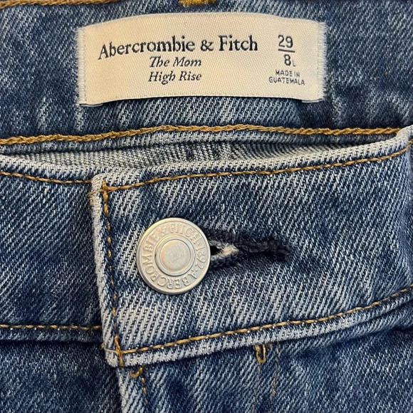 Abercrombie & Fitch The Mom High Rise Jeans Distressed Long - Picture 10 of 12